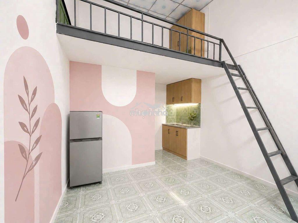 Ngã 6 an phú, gần ngã tư mếu ông cù,gần vietsing,có máy lạnh giá 1tr8 - 3