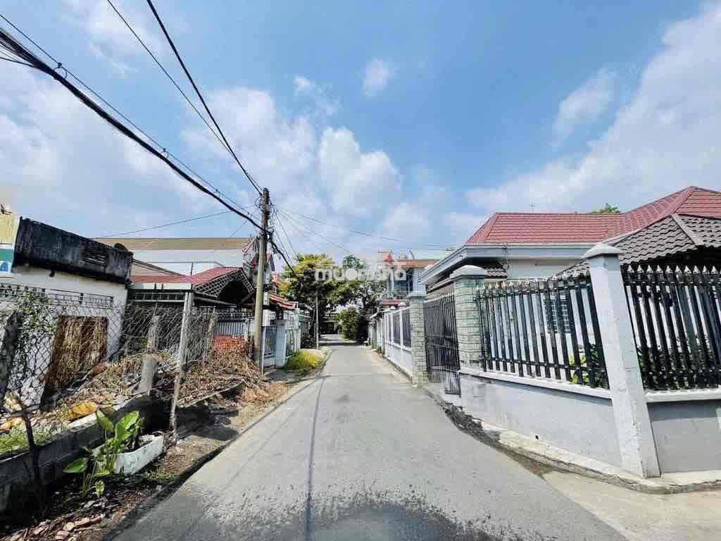 Bán đất tặng nhà 720tr , 210m2 thị trấn củ chi , sổ hồng riêng - 4