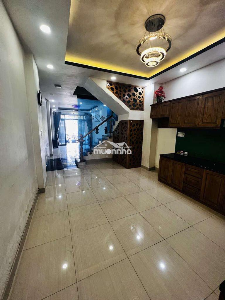 Cho thuê nhà mới đẹp 4 x16 đúc lầu hẻm xe tải 409// ng oanh p17 gv