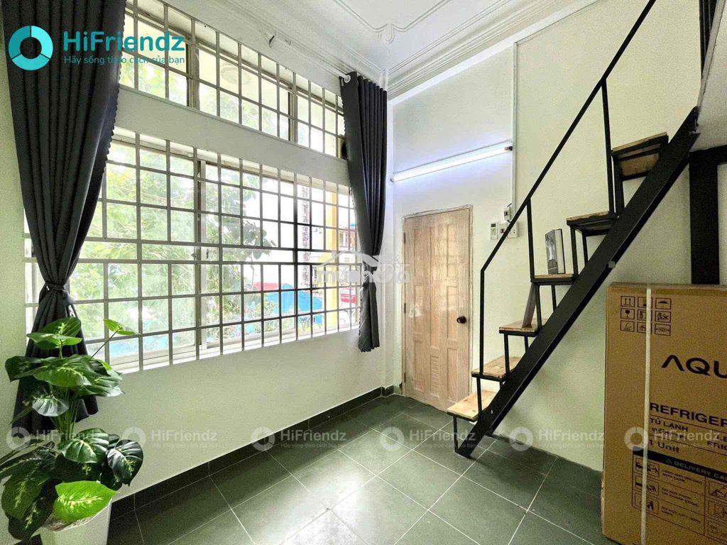 Cho thuê phòng gần đh y dược, đh kinh tế cửa sổ lớn gác cao 2m - 2