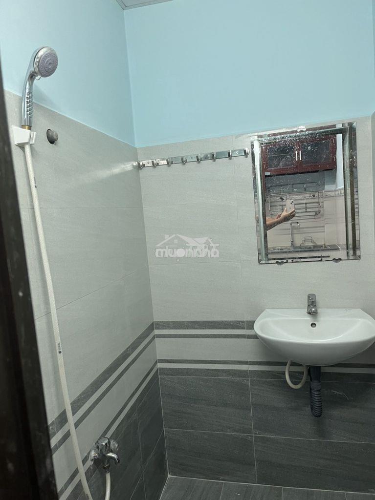 Nhà hẻm cho thuê nguyên căn 42,8 m² chính chủ - 4