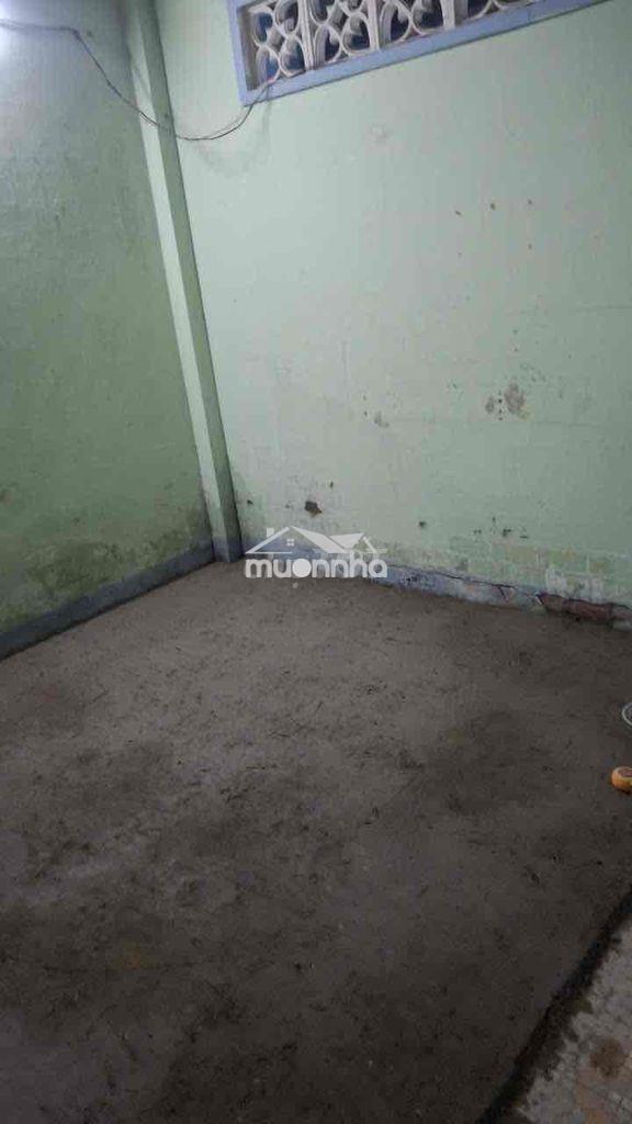 Nhà cho thuê đang sơn sửa mới 7triệu tân phú - 2
