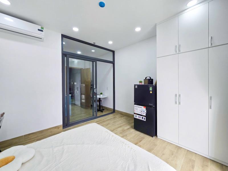 Cho thuê 1pn ban công 40m2 new 100% ngay cầu bông - chợ bà chiểu - công viên lê văn tám - 3