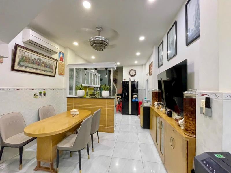 Bán nhà khu đệ nhất khách sạn, p4, q.tân bình, giá 8.8 tỷ tl