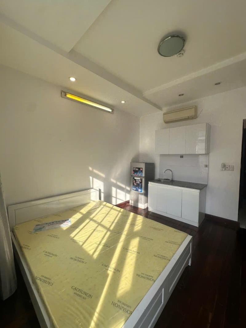 Căn hộ studio cực thoáng  ban công thang máy  50m2  gần landmark81 metro văn thánh bình thạnh - 4