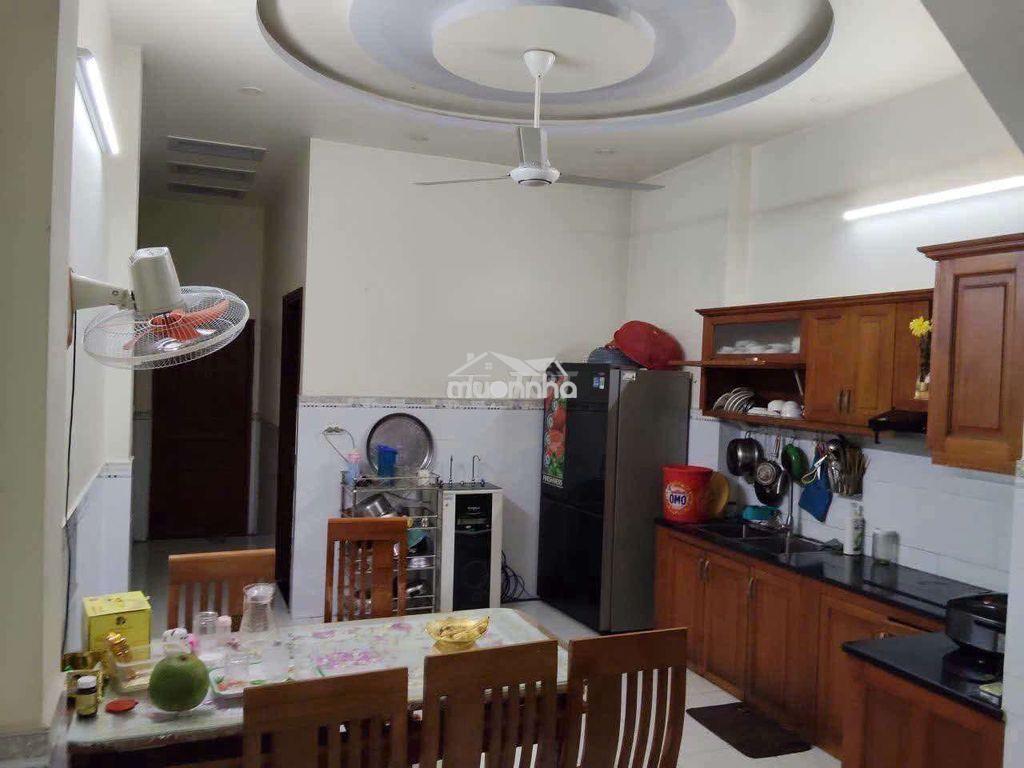 Cho thuê nhà 2 lầu trệt đông hòa, dĩ an - 2