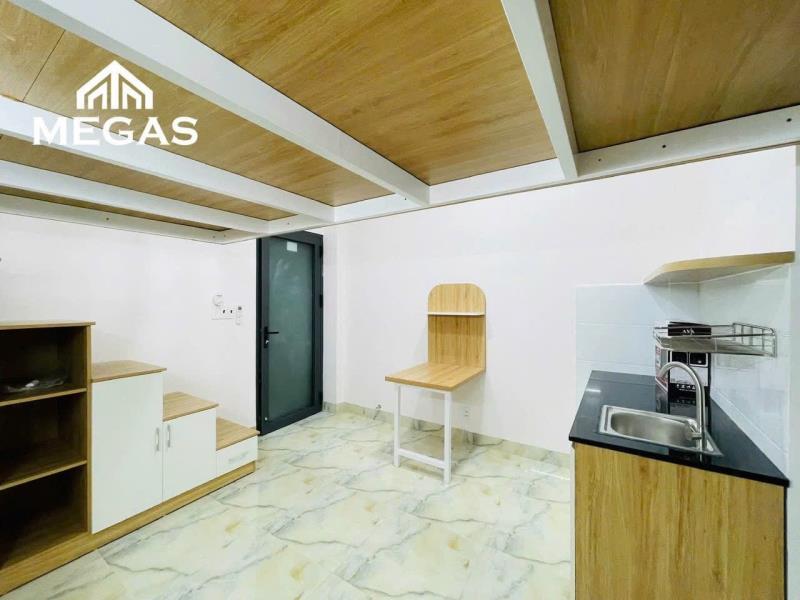 Thuê nhà giá tốt tại khu vực âu cơ , ngã tư bảy hiền  - 2