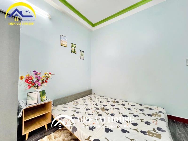 Cho thuê phòng trọ , có ban công - full nội thất , gần đh văn hiến , đh công thương cách 10p đi xe  - 3