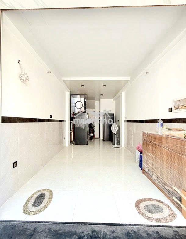 Hẻm 3m lê hồng phong quận 5 - 28m2 cn đủ - 5 tầng nhà đẹp, 3 pn. - 2
