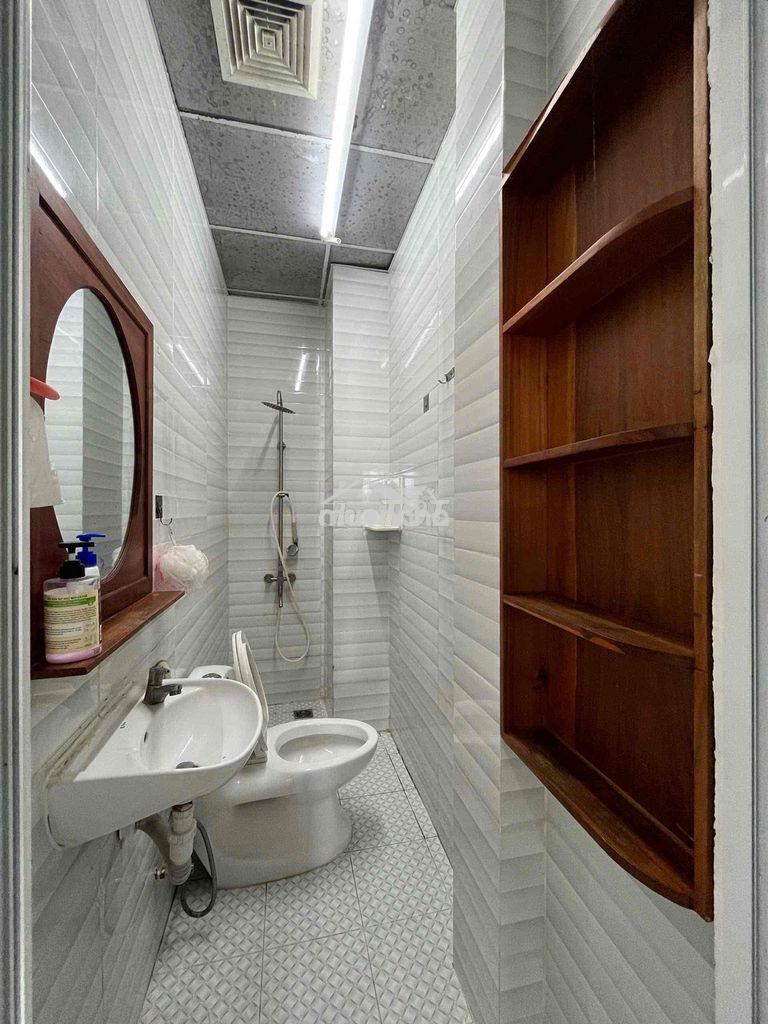 1 phòng ngủ siêu rộng 50m2 - thang máy - hầm xe - balcon - tân định q1 - 4