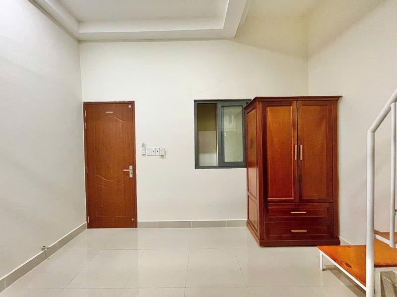 Gác lửng cửa sổ trời thoáng full nội thất bùi đình túy gần ngã tư hàng xanh gần đh gtvt, hutech - Ảnh 4