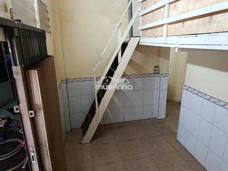 Bán nhà ngang rộng- hẻm đẹp,tôn dan