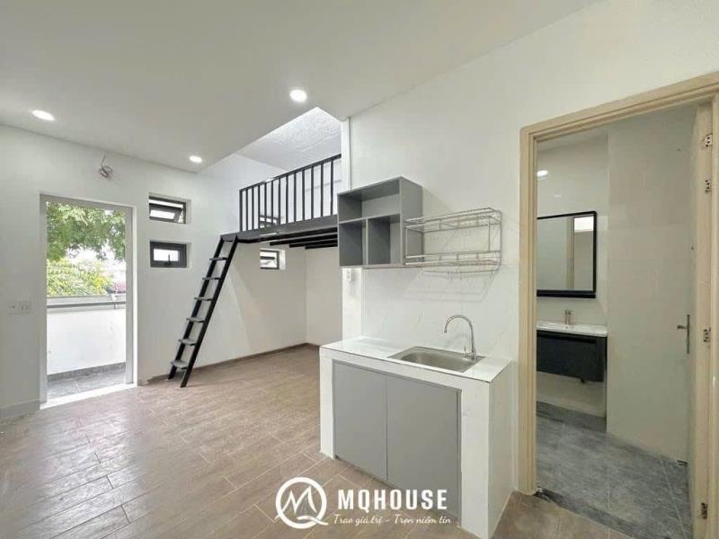Duplex ban công | ngay đại học công thương