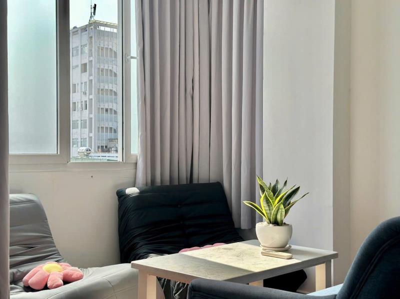 Thuê ngay căn hộ tách bếp 50m2 ban công siu thoáng sát q1 an ninh cao  - Ảnh 2