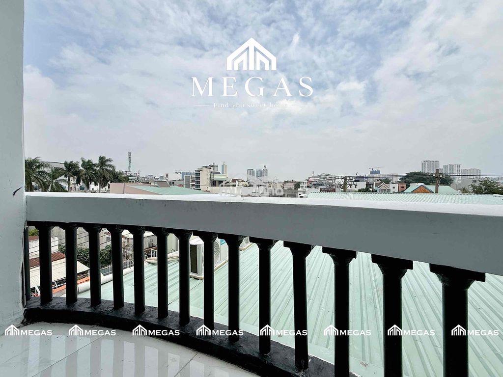 Khai trương căn hộ mới - nội thất cơ bản - có ban công / cửa sổ - 3
