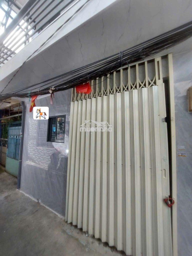 Bán nhà đường phạm thế hiển p7.q8 dt.3m5×4m2 } 1 lầu 1  phòng 1 toilet
