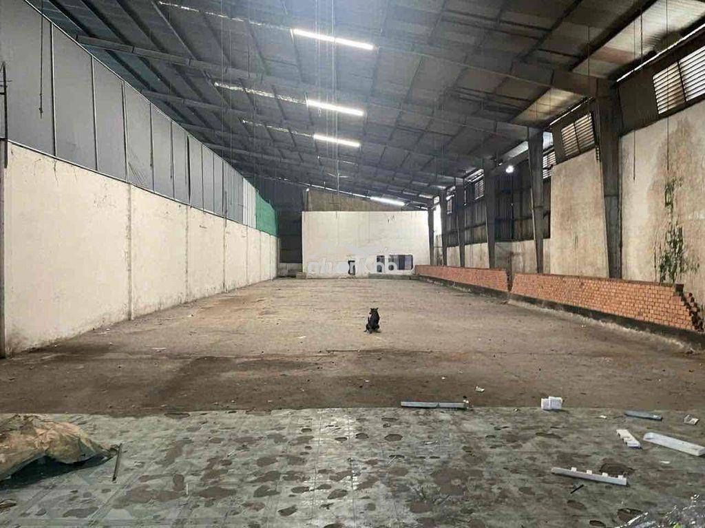 Cho thuê nhà , kho xưởng 1000m2 ngay mt trường chinh, p.tây thạnh - 3