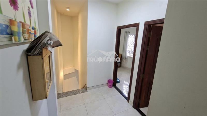 Hơn 5 tỷ, nhà khu vip bình thọ ngã tư thủ đức, có 3 tầng, bãi xe ô tô