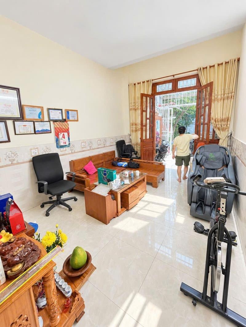Bán nhà và 5 phòng trọ 152m2 nguyễn đức thiệu dĩ an gần phạm hữu lầu