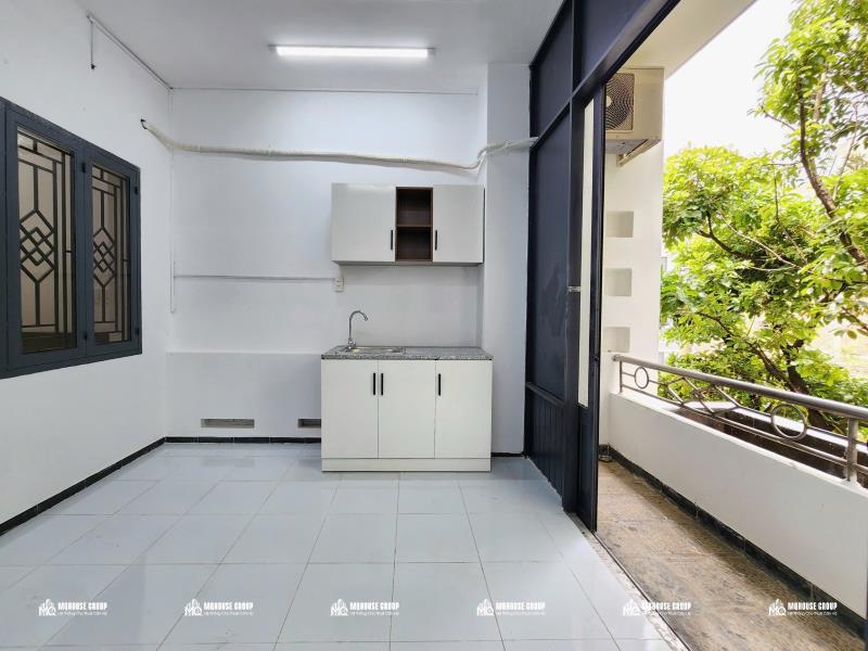 1pn/studio ban công gần nhà ga t3 tân sơn nhất tân bình - cầu vượt hoàng hoa thám - etown cộng hoà - Ảnh 4