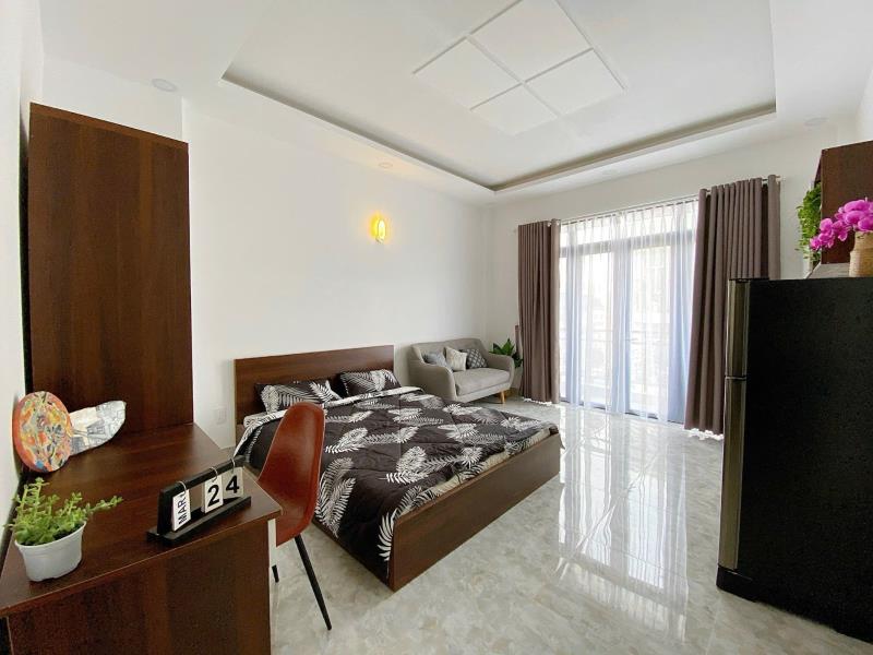 Cho thuê căn hộ rộng 40m2 ban công, bình thạnh gần chợ bà chiểu, phan đăng lưu