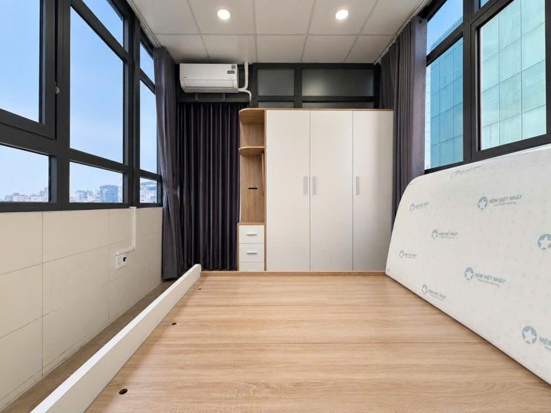 Phòng penthouse view xịnh - ban công tách bếp - thang máy - gần cầu bông quận 1, bà chiểu  - Ảnh 3