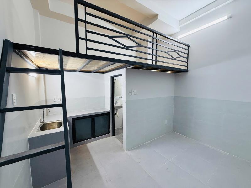 🏡 Phòng full nội thất – 16 quách hữu nghiêm, tân phú 📍 vị trí thuận tiện, dễ di chuyển sang tân bình, bình tân, quận 11 và các quận trung tâm. ✨ tiện nghi đầy đủ: • 🛏️ full nội thất, dọn vào ở ng - Ảnh 2