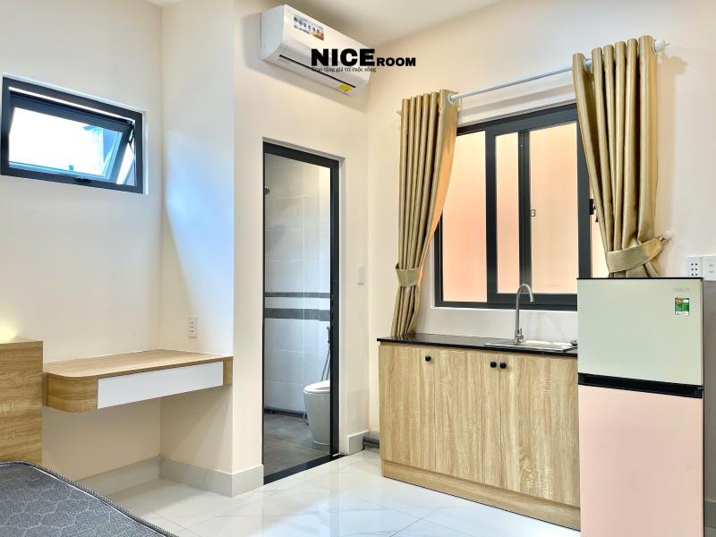 Cho thuê phòng trọ mới khai trương cửa sổ thoáng full nội thất nhiều không gian tủ võ duy ninh gần hàng xanh tiện qua quận 1, quận 3 , bình thạnh - Ảnh 3