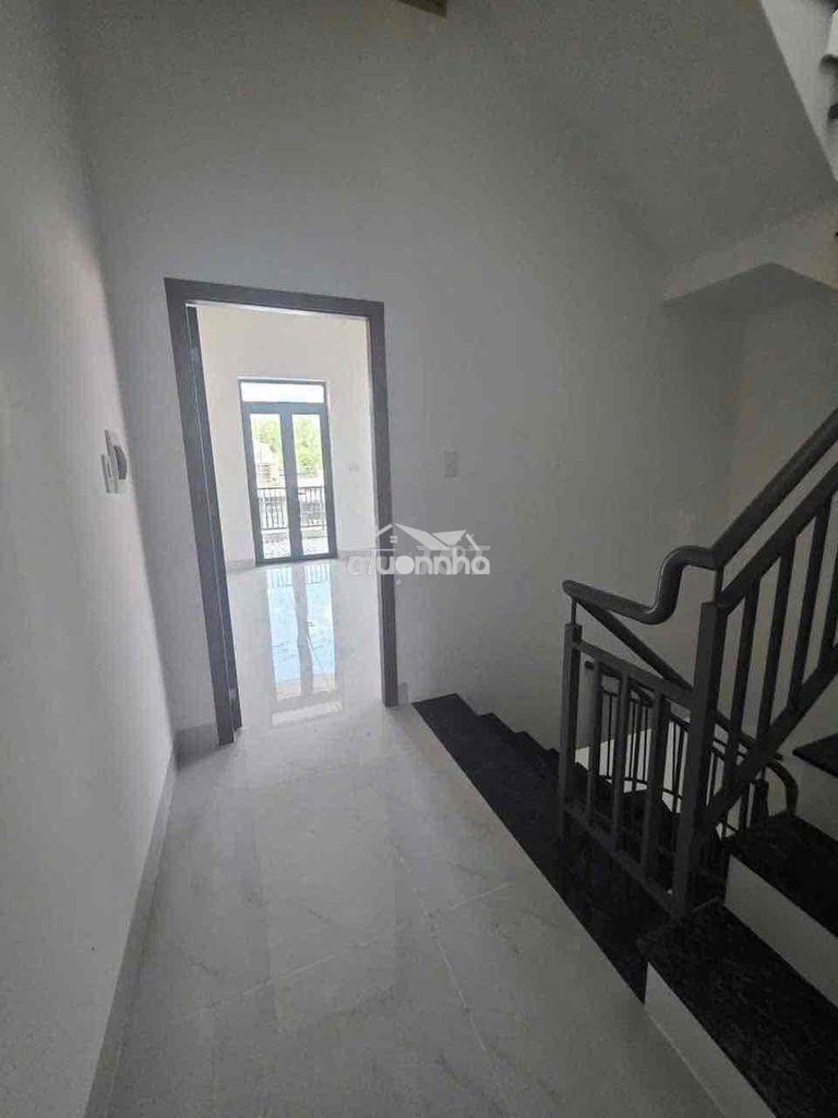 Nhà mặt tiền kinh doanh huỳnh văn luỹ gần thành phố mới 1tr1l 5pn - Ảnh 3