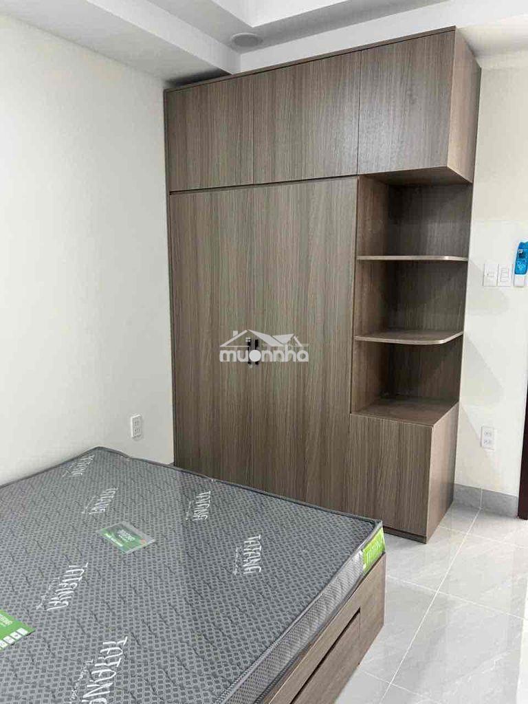 Nhà ngay ngã tư hàng xanh mới xây full nội thất - 2
