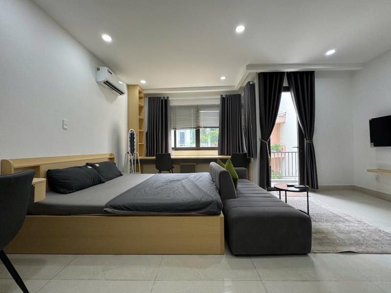 Phòng mới siêu rộng 45m² + ban công lớn – full nội thất mới | nguyễn cửu vân, bình thạnh