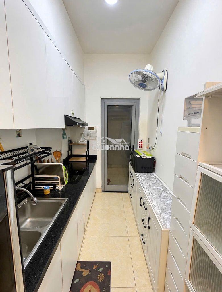 Cho thuê 2pn luxgarden ở liền, 10tr, full nội thất - Ảnh 4
