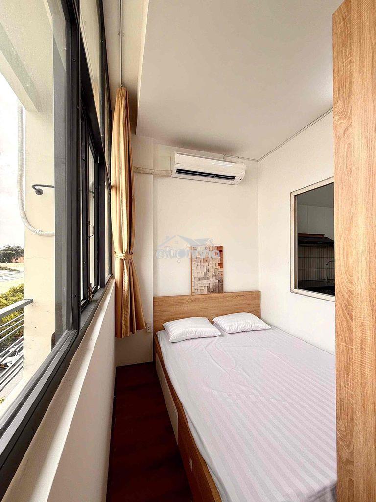 1 phòng ngủ bancol ngay bạch đằng sân bay - Ảnh 2