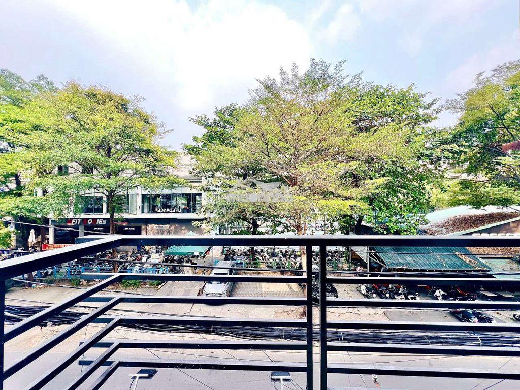 Duplex ngay sư vạn hạnh q10 sát vạn hạnh mall - ban công thoáng tầng 1 - Ảnh 3
