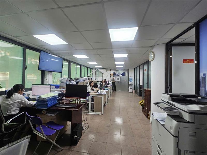 Vp vincom 3 tháng 2 tầng 1 100m2 mặt tiền 12m có cửa sổ mới đẹp