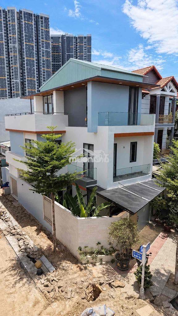 Bán villa 2 mặt tiền đường nguyễn sơn gần siêu thị lottemart