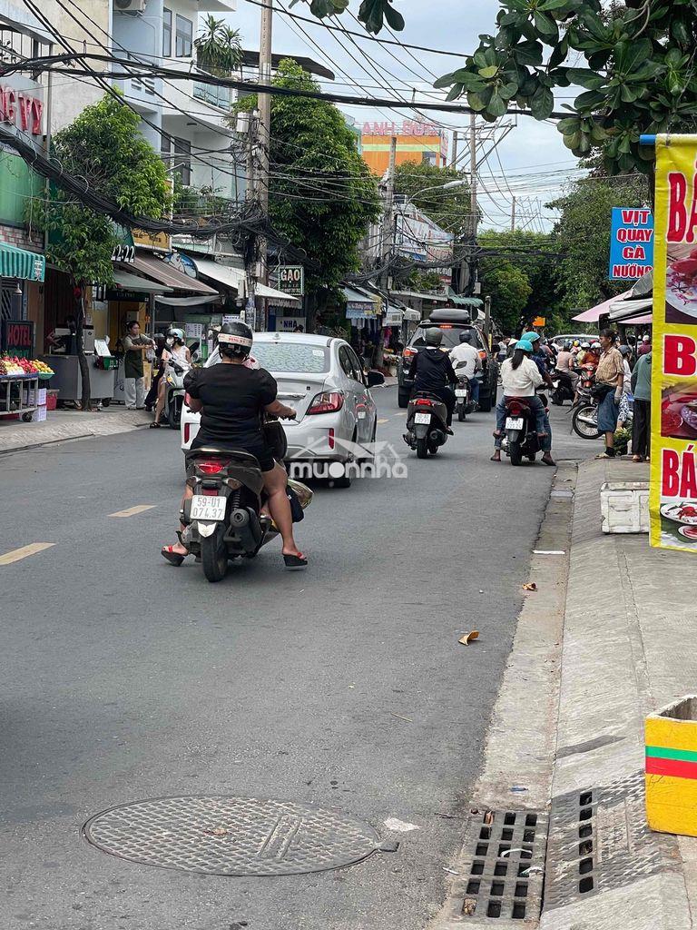 Nhà mặt tiên 5x20- 4 tầng huỳnh t hai q12