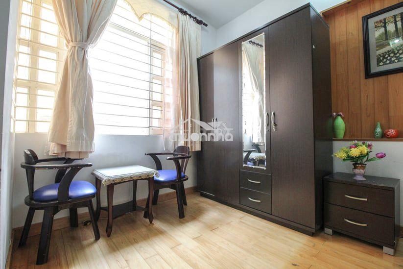 Cho thuê nguyên tầng 1 ban công đủ nội thất đường trần đình xu quận 1 - Ảnh 4