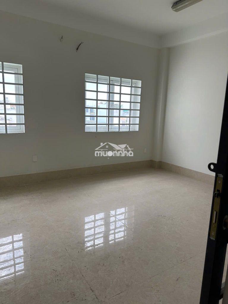 Cho thuê nhà xây mới nguyên căn mặt tiền đường 23 - 2
