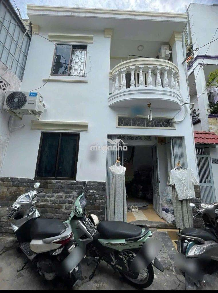 Nhà 3pn, 2wc, 2ml. 10tr. p12, bình thạnh.