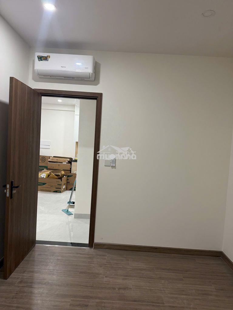 Sẵn máy lạnh chỉ 6tr cho căn hộ mới chưa ở tại a&t sky garden