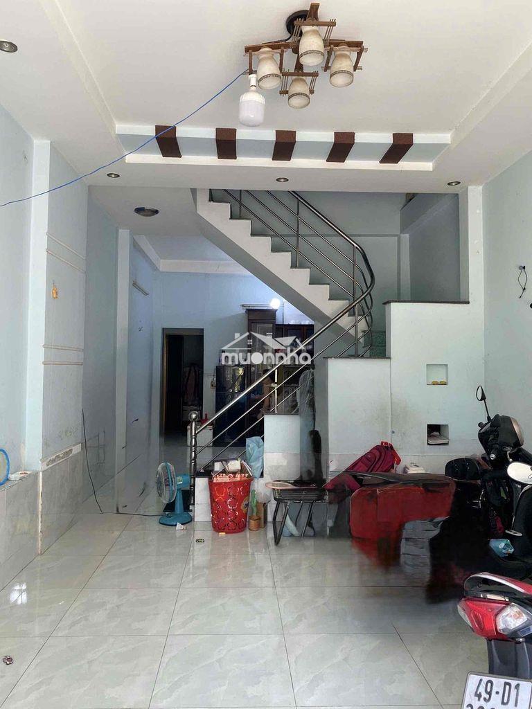 Cho thuê nhà 1/ đs 44 p14 ( 4x14) trệt lầu 3 phòng ngủ 2 nhà vệ sinh - 2
