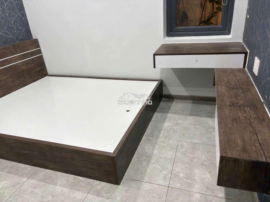 Cho thuê nhà phú mỹ 10tr full nội thất sân ôtô gần tiểu học phú tân - 4