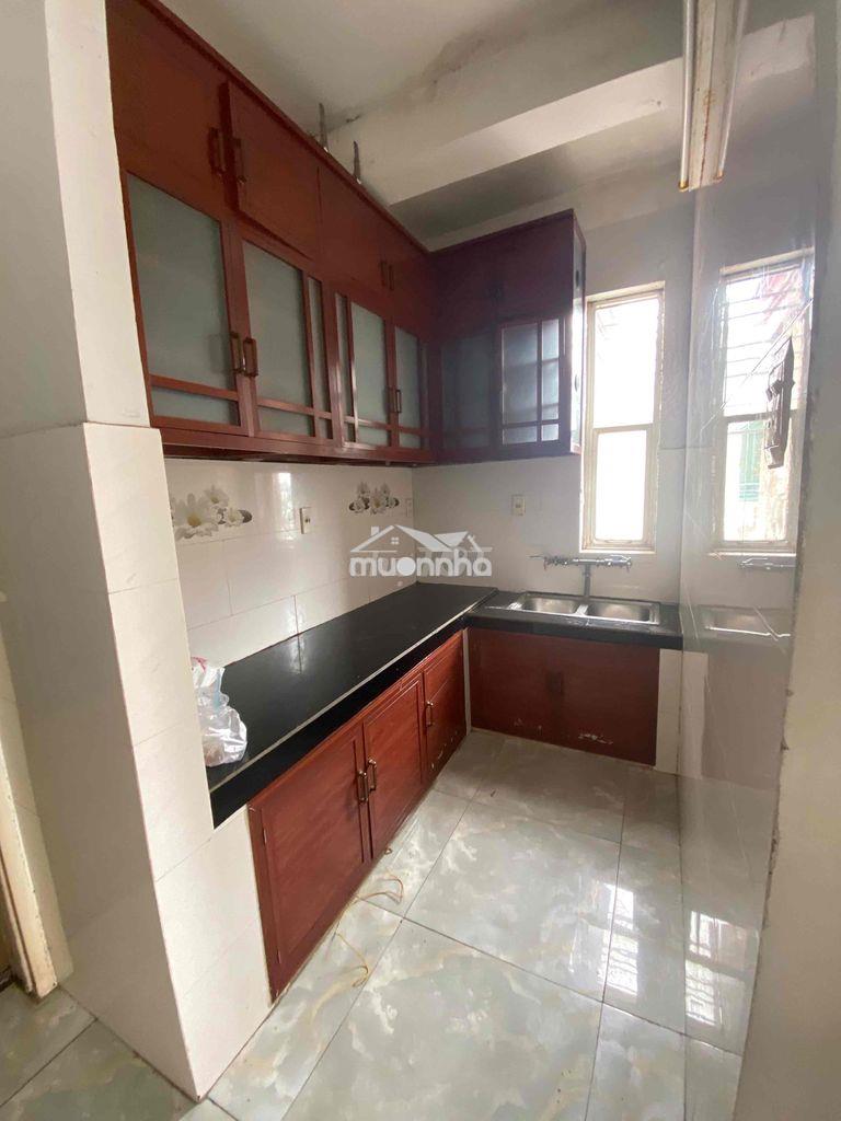 Căn góc chung cư lê thị riêng(59m2 2pn, thang máy)