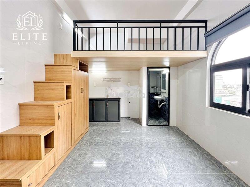 Phòng trọ có gác 1m6 ở được 4ng4xe ngay cổng đại học văn lang cs3