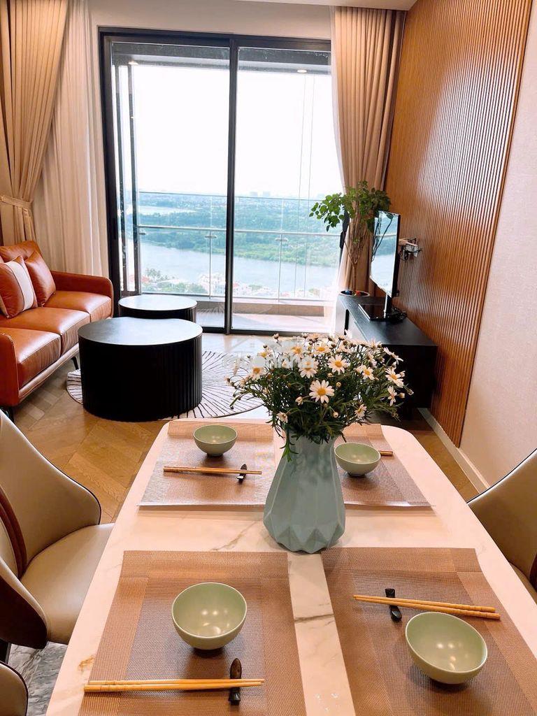 Cho thuê 3pn 2wc lumier riverside 94m2