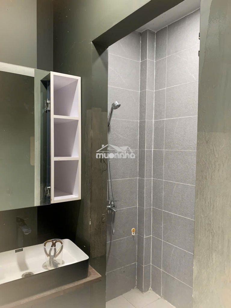 Cho thuê nhanh tầng 4 dt 54,6 (lý văn phức , q.1 ) có thể dùng làm vp - Ảnh 2