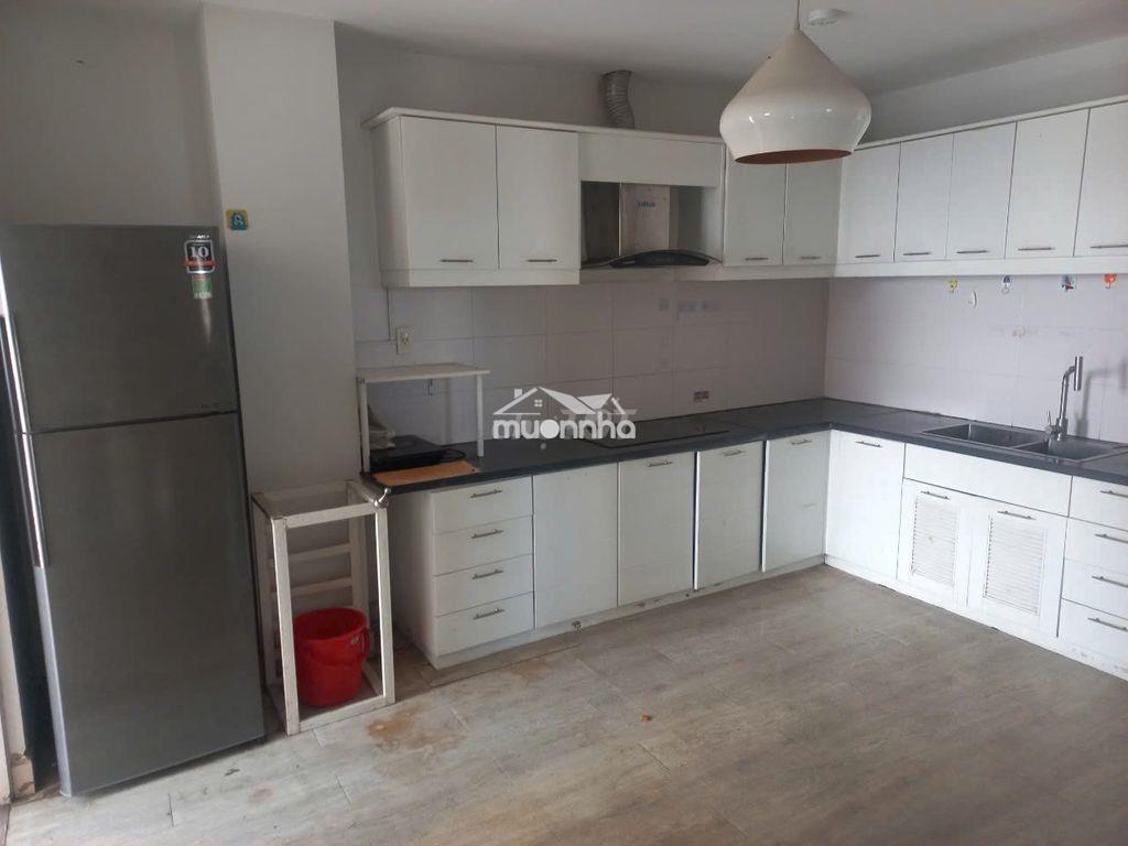 Căn 3p ngủ-97m2- nội thất,giá 15tr/th -c/c hoa sen- 262 lạc long quân - Ảnh 2
