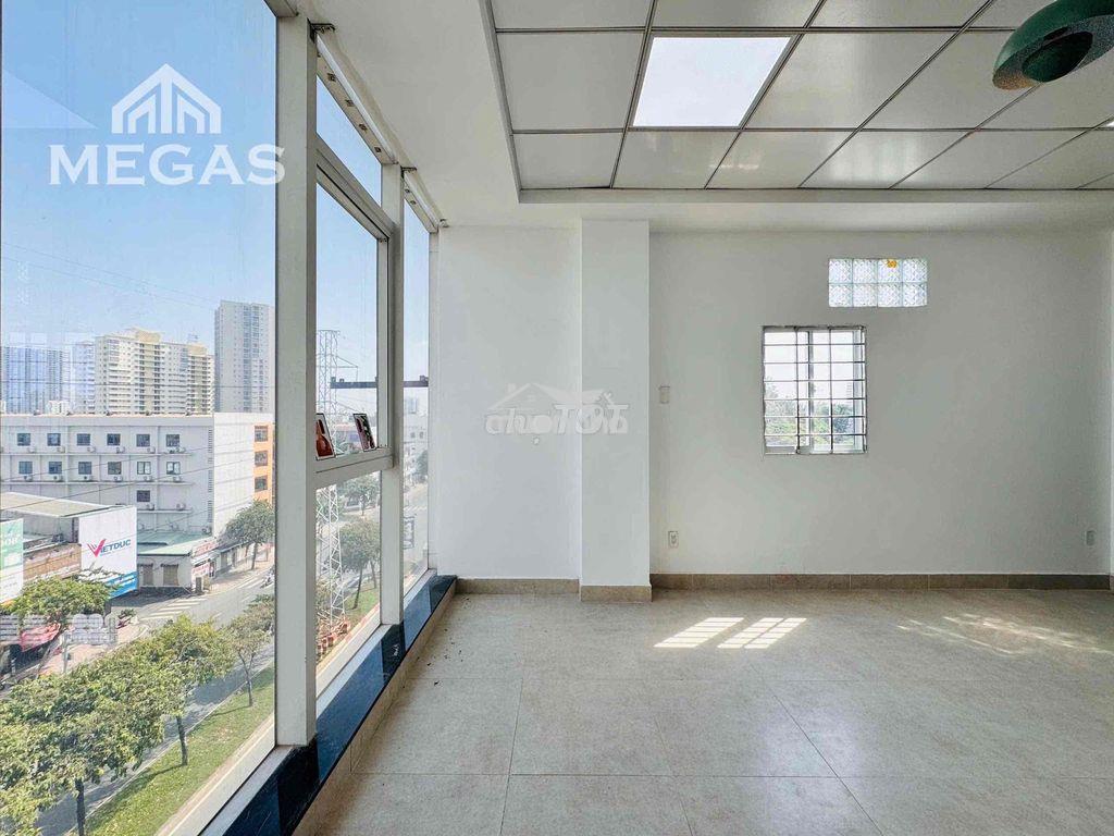 Trống sẵn 2 phòng studio view kính siêu đẹp ngay kinh dương vương q6 - Ảnh 2