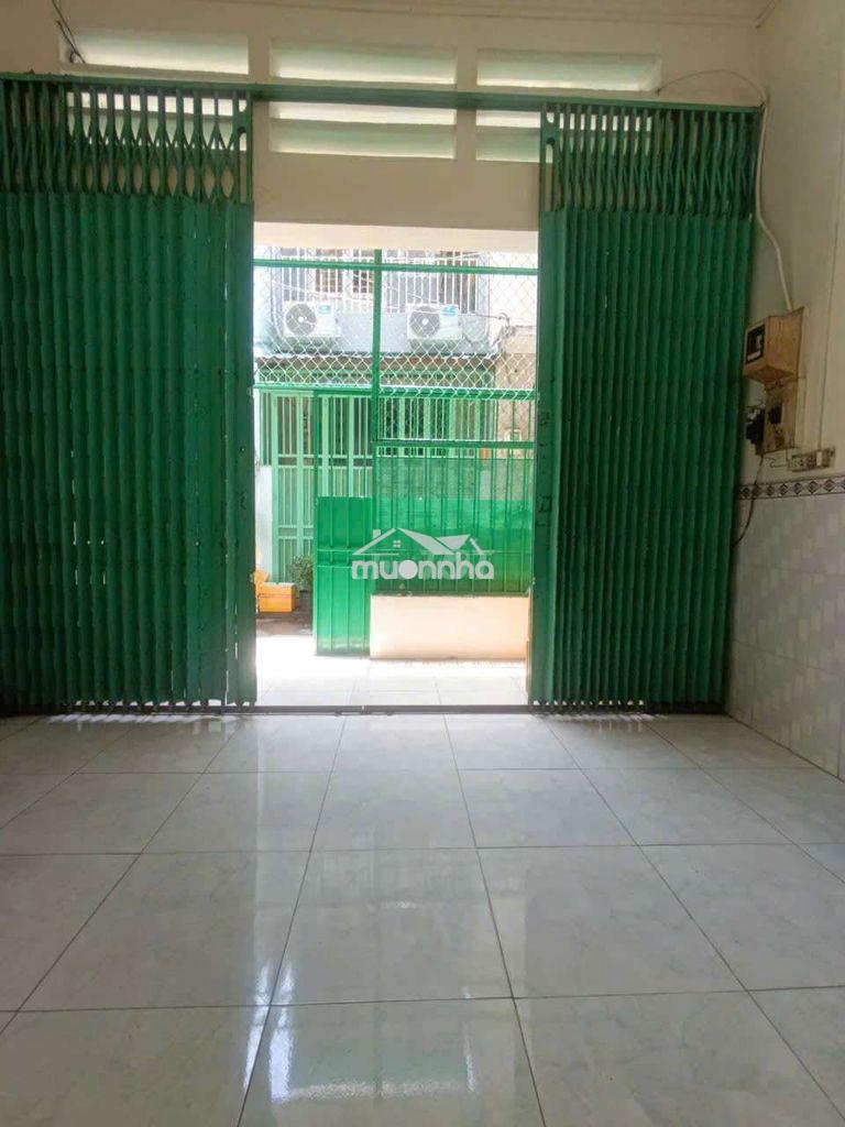 5tr5 nhà miếu bình đông